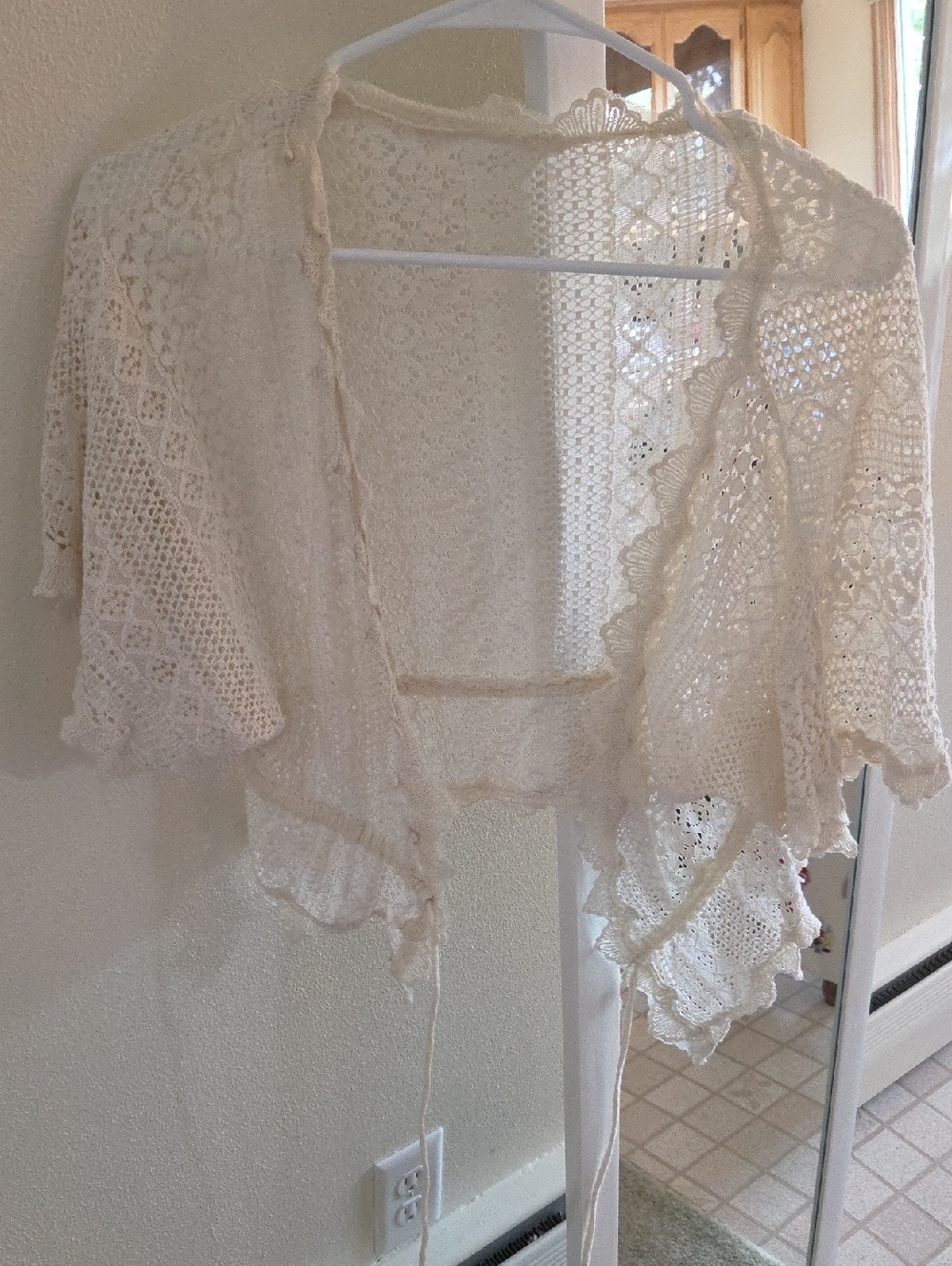 Crochet Open-Front Shrug Cardigan in Ivory